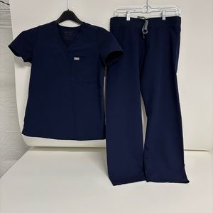Figs Navy Blue Scrub Set: XS Casma Top, Small Livingston bottoms